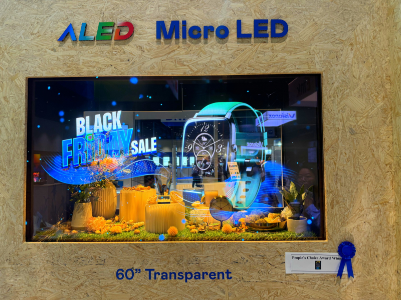 88BIFA60吋高透明度Micro LED顯示器獲「最佳Micro LED技術應用獎」，將Micro LED面板透明化之設計特性極致發揮，以可擴展性無縫拼接技術打造，具備600 nits全畫面亮度、大於60%穿透率及超過NTSC 110%的優異廣色域表現，可依需求靈活應用於各種場域