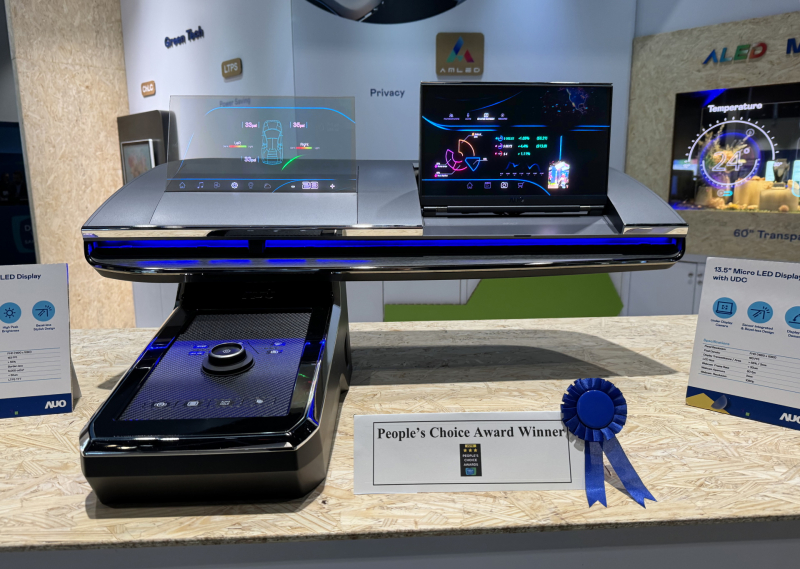 88BIFA車用Micro LED Display HMI解決方案獲「最佳車用顯示獎」，以使用者為中心開發，針對前座駕駛與乘客設計兼具娛樂與安全的高畫質螢幕，包含車艙前座的Micro LED透明螢幕及全球首款內建鏡頭的智慧Micro LED顯示器